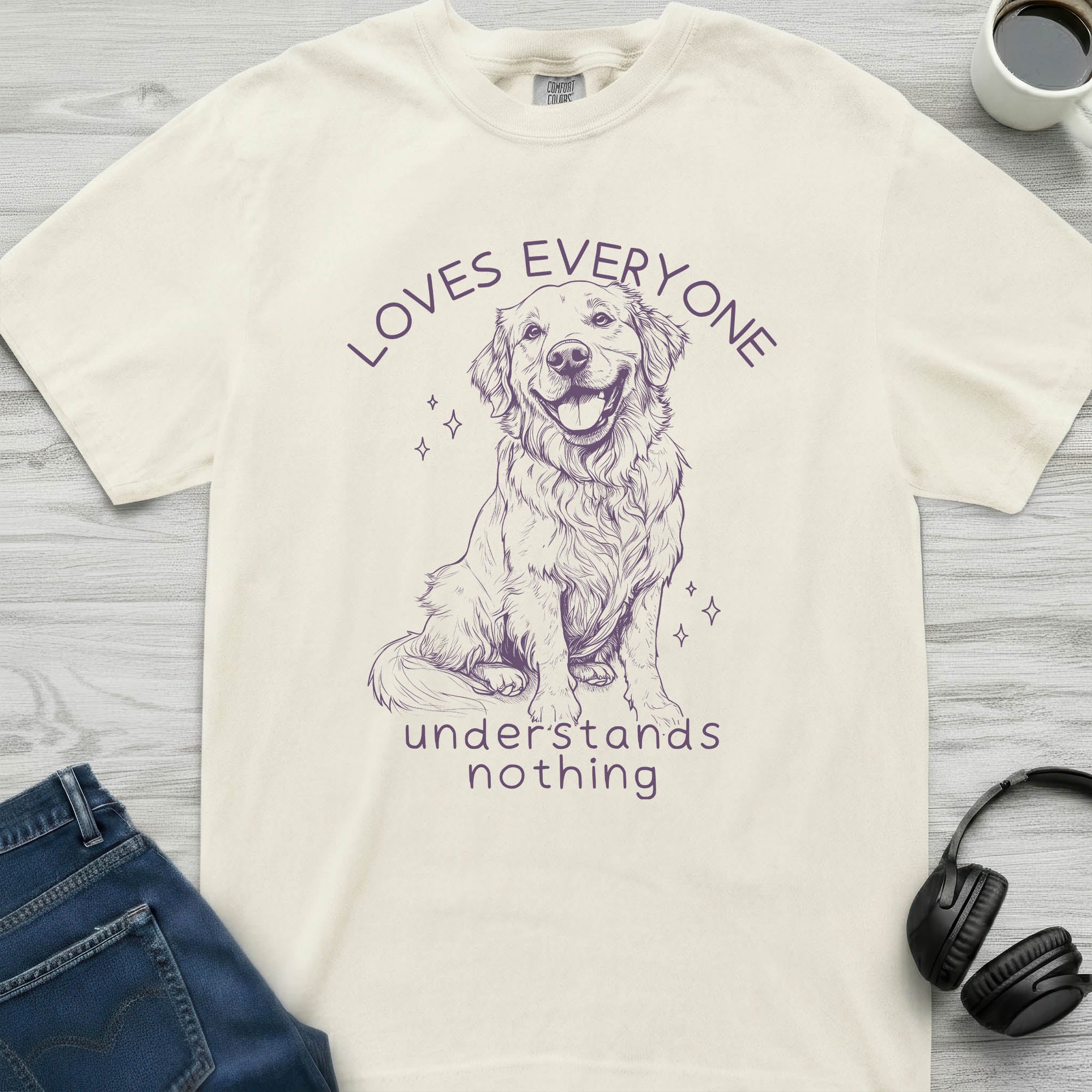 Loves Everyone Golden Retriever T-Shirt