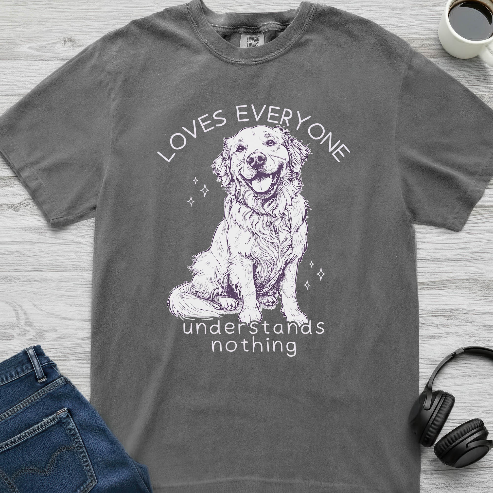 Loves Everyone Golden Retriever T-Shirt