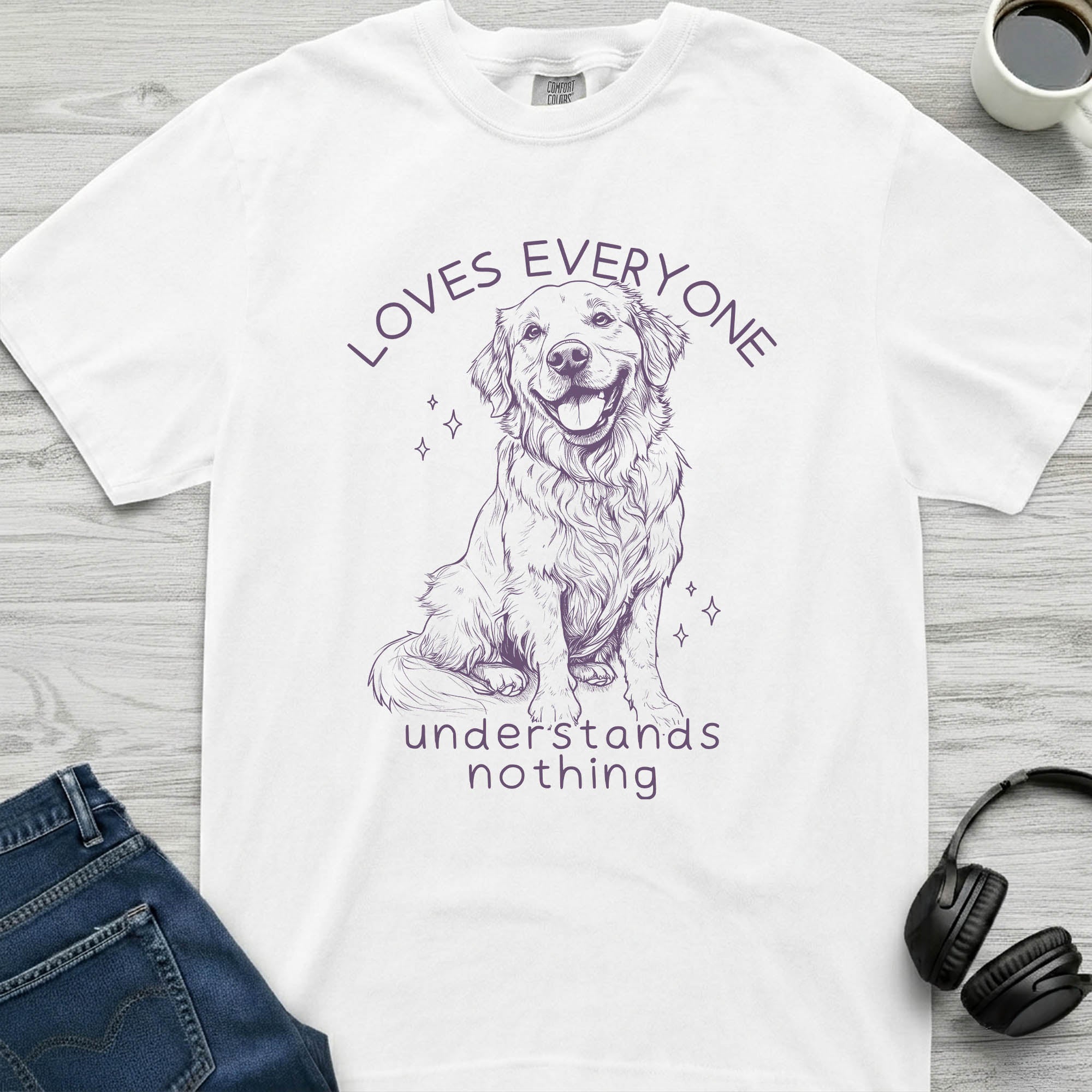 Loves Everyone Golden Retriever T-Shirt